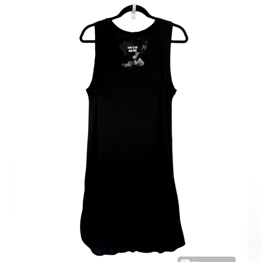 NWOT STAR WARS SLEEVELESS SHEATH DRESS SIZE MEDIUM - Picture 2 of 10